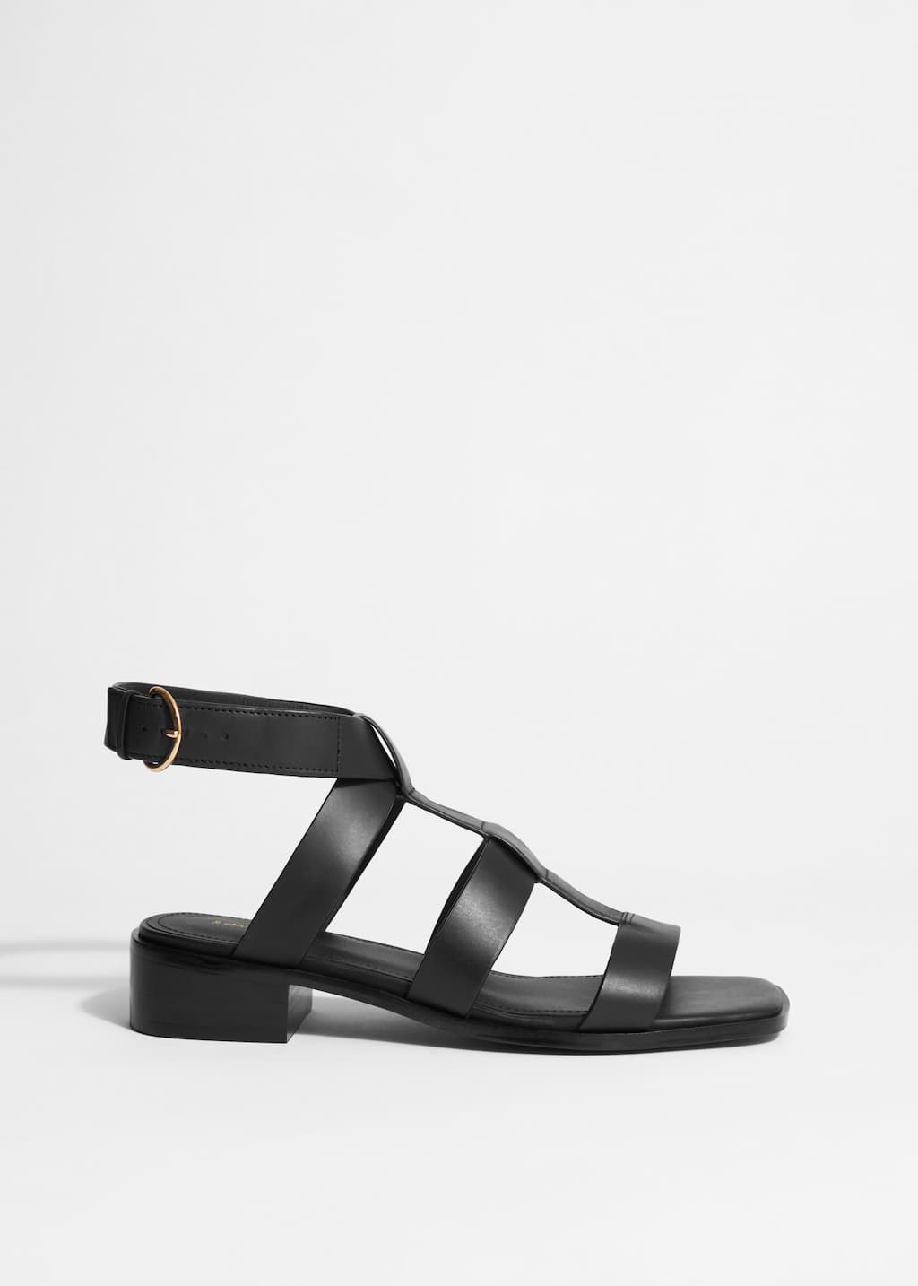 【送料&関税込】BY FAR brad Mules BY FAR Brad Mule in Black | REVOLVE