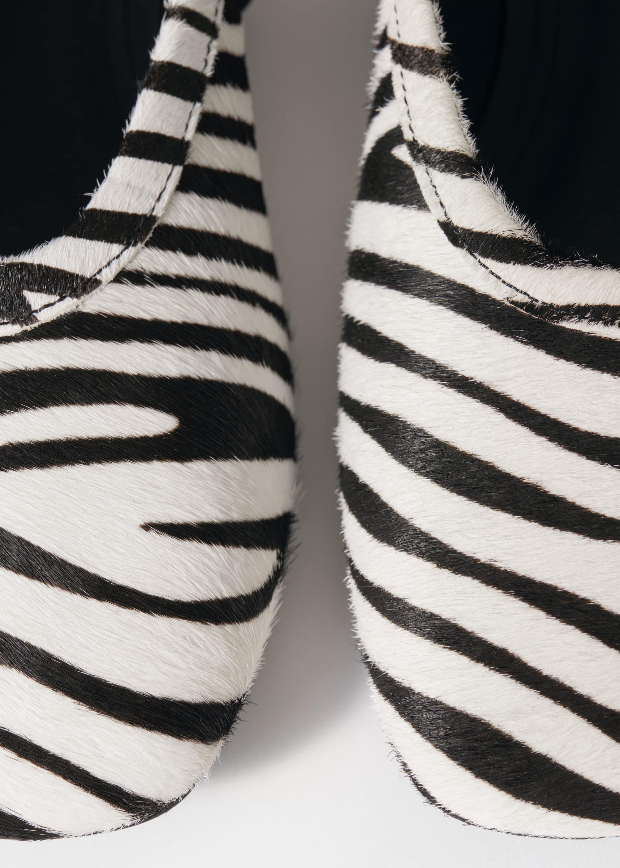 ZebraPrint Ballet Flats - {{variantName}} - Beschreibendes Detail