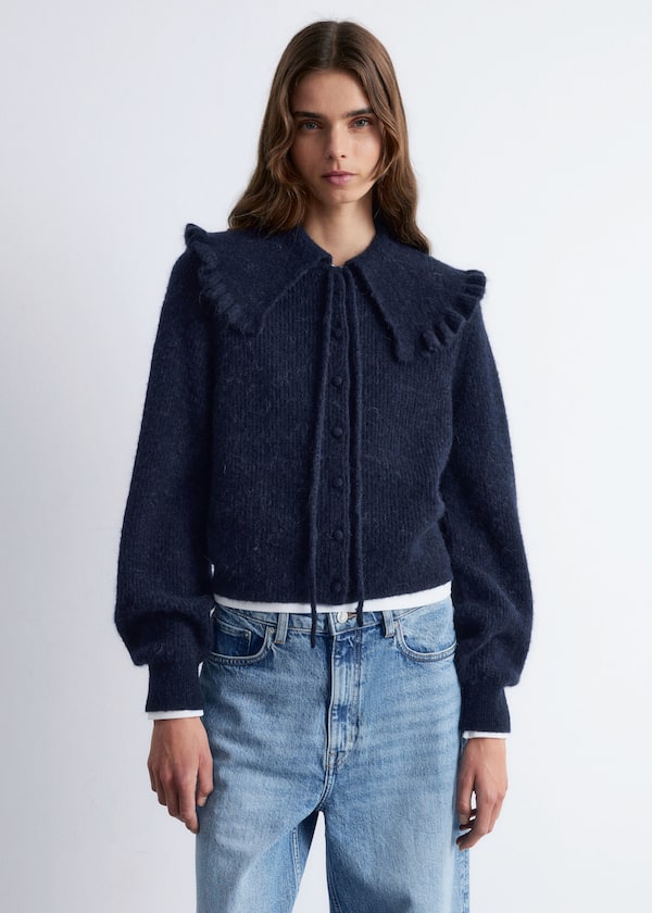 Peter Pan-collar Cardigan