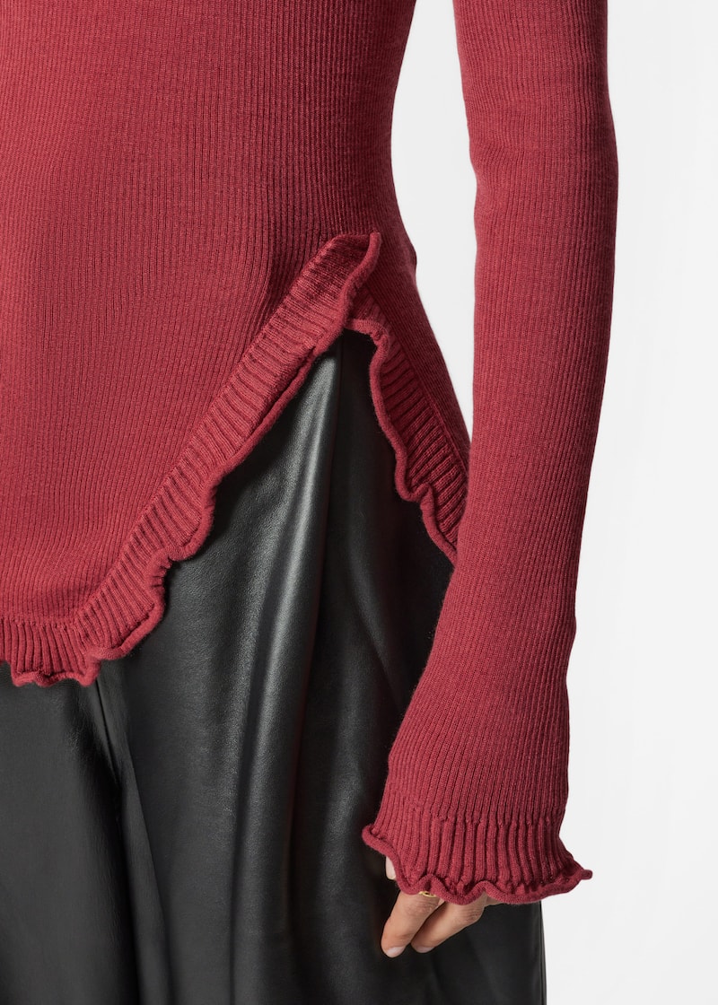 Ruffled-Slit Top