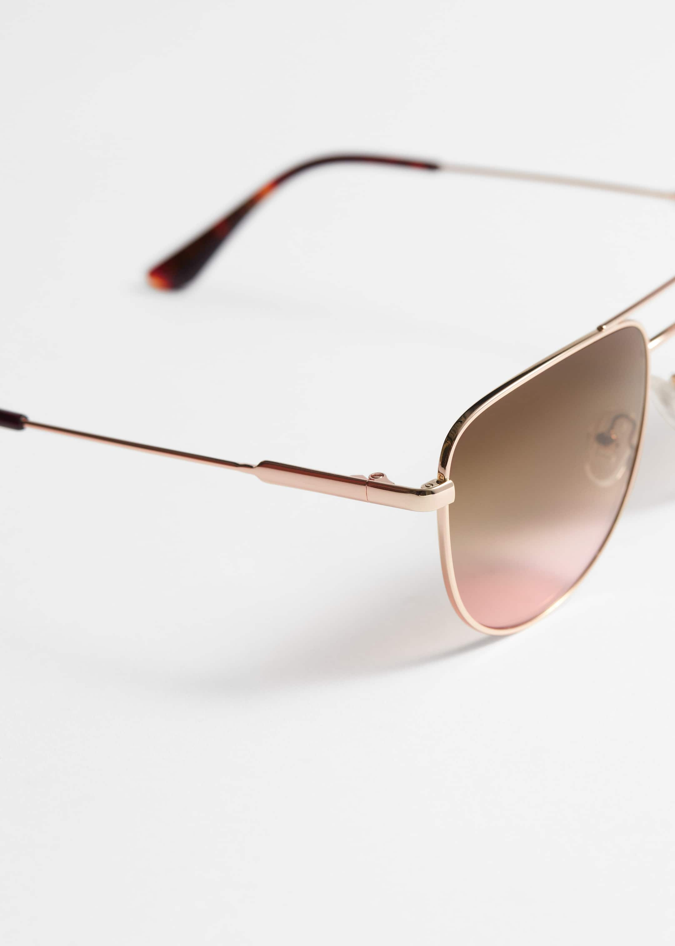 Aviator Sunglasses - {{variantName}} - Descriptive Detail