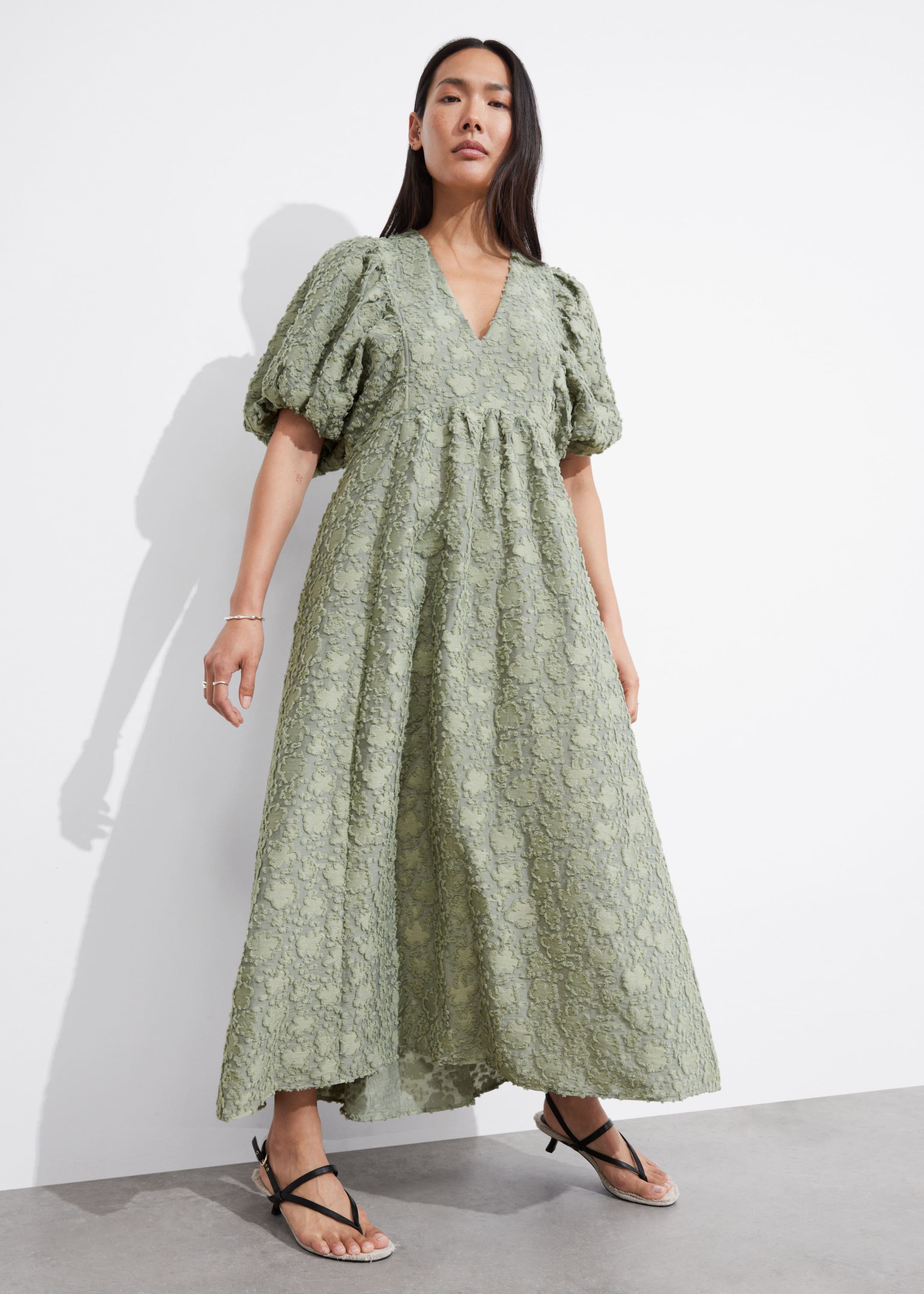 Puff-Sleeve Maxi Dress - Green - Lookbook