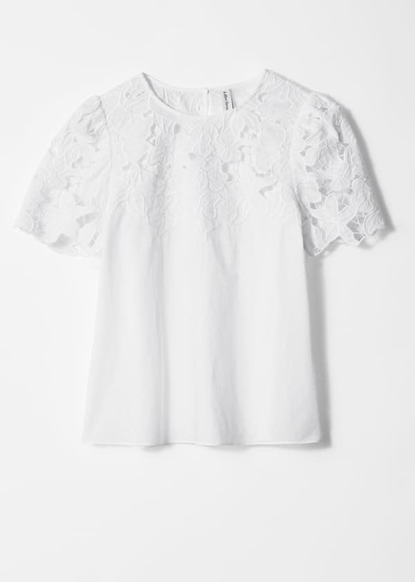Short-Sleeve Floral-Embroidery Blouse