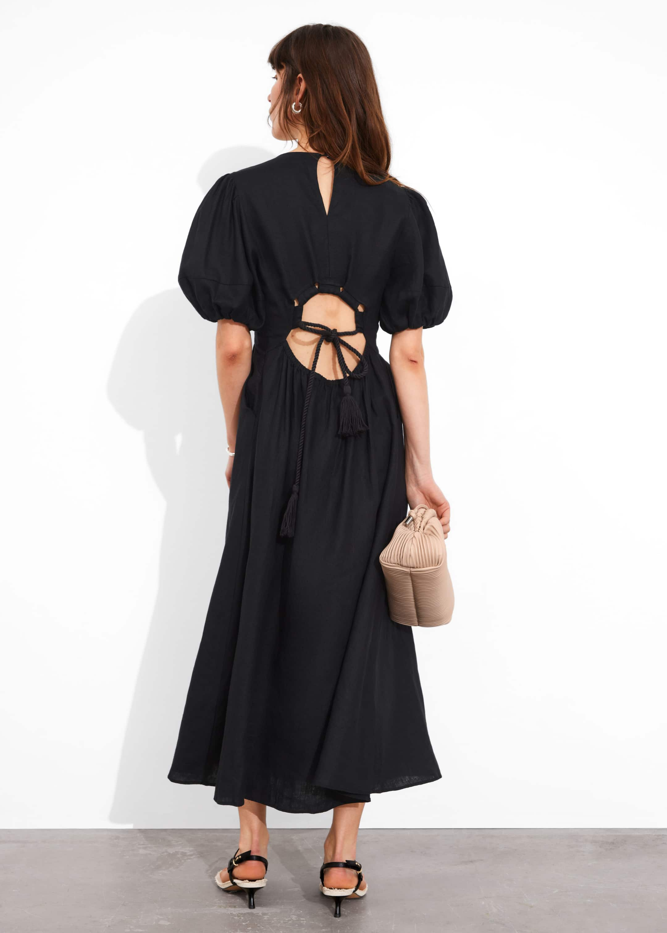 Robe midi à manches ballon - Noir - Lookbook