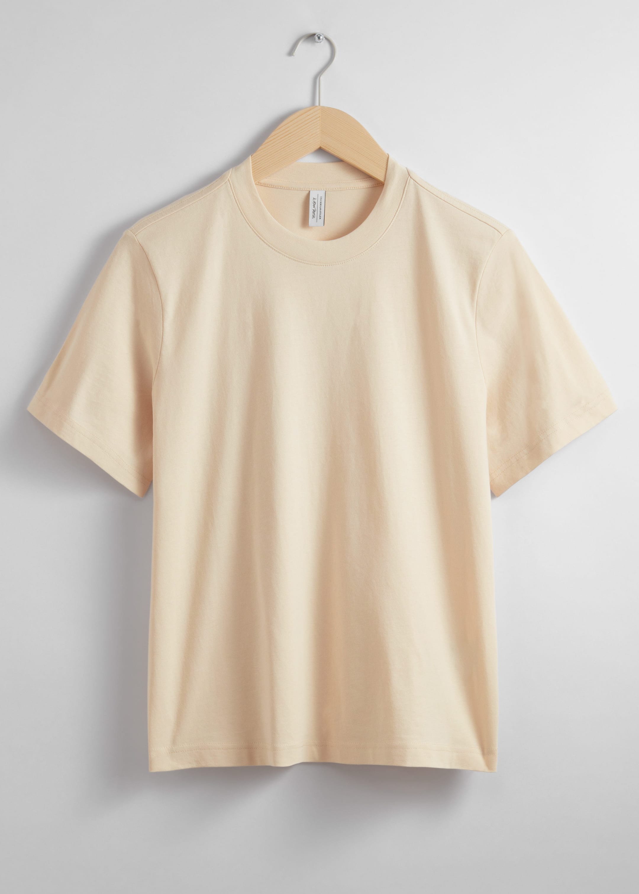 Crewneck T-Shirt - Khaki - Still Life