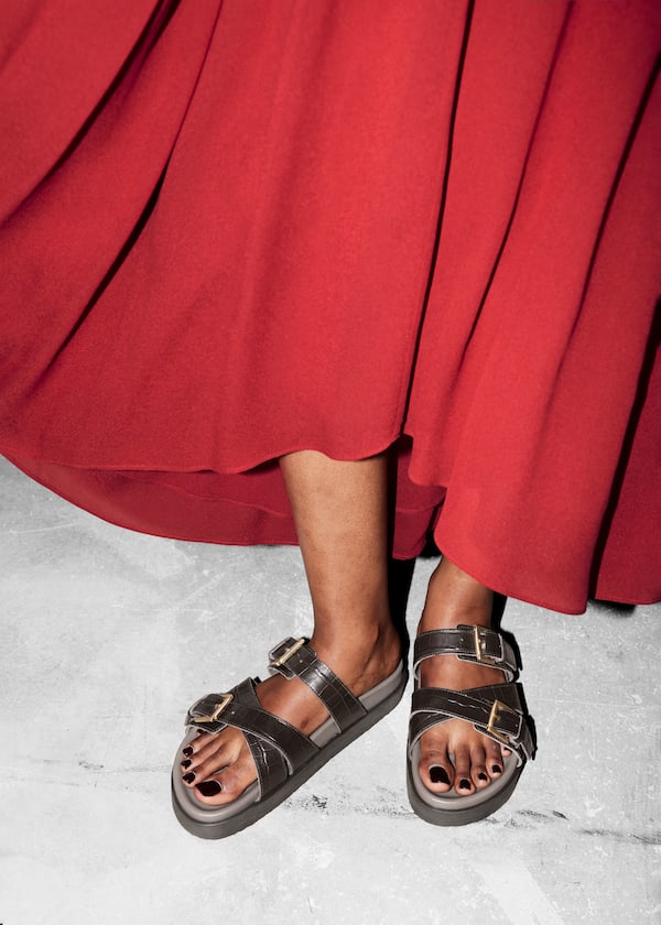 Cross-Strap Leather Sandals