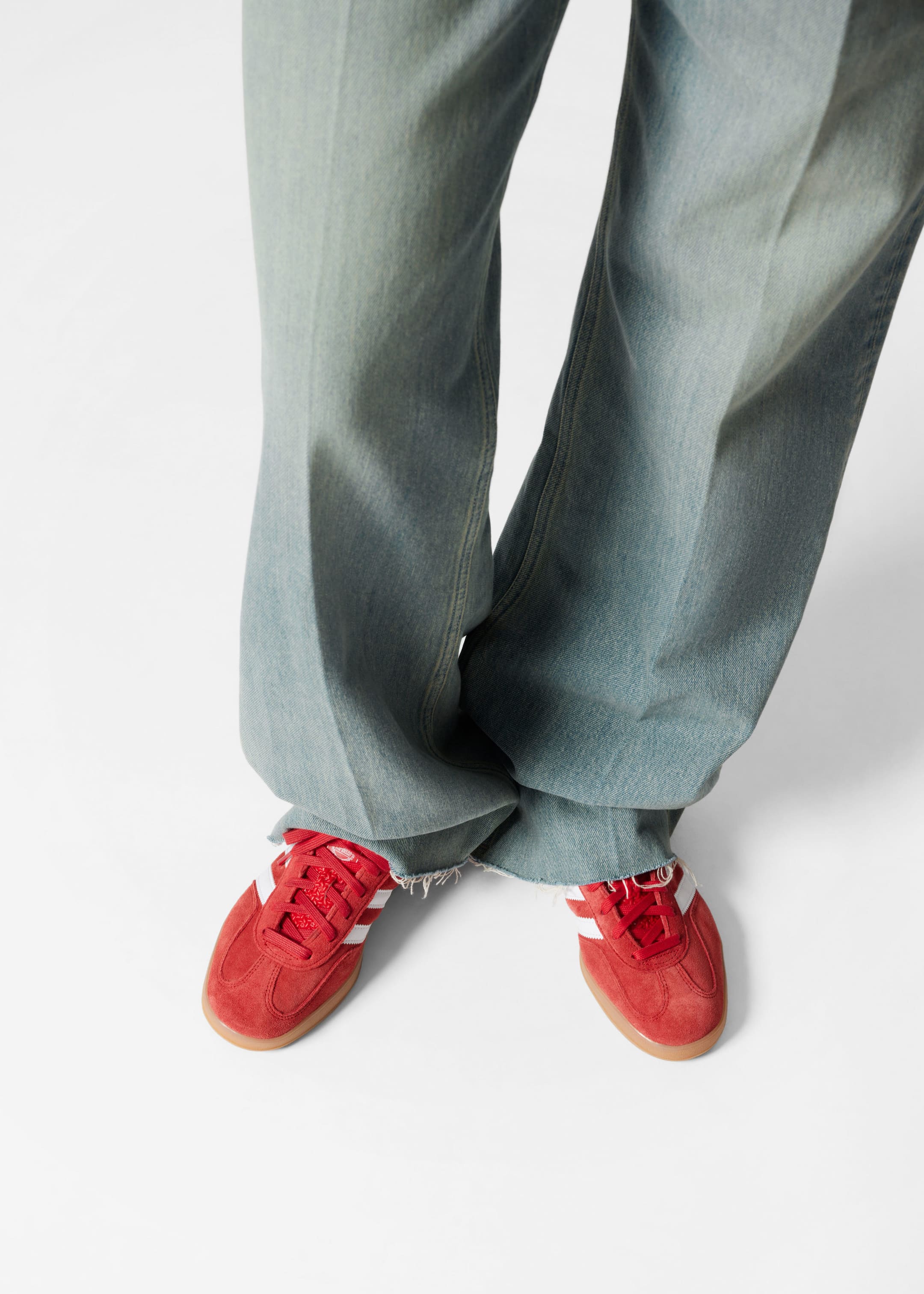 adidas Gazelle - Ruby red - Lookbook