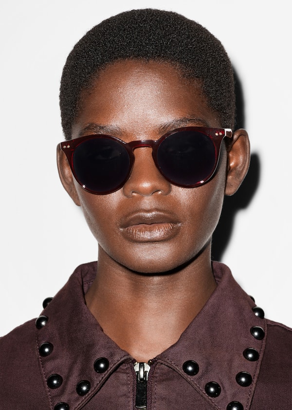 Classic Round Frame Sunglasses