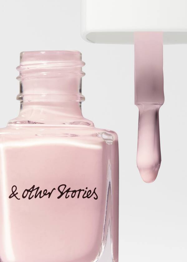 Nail Colour