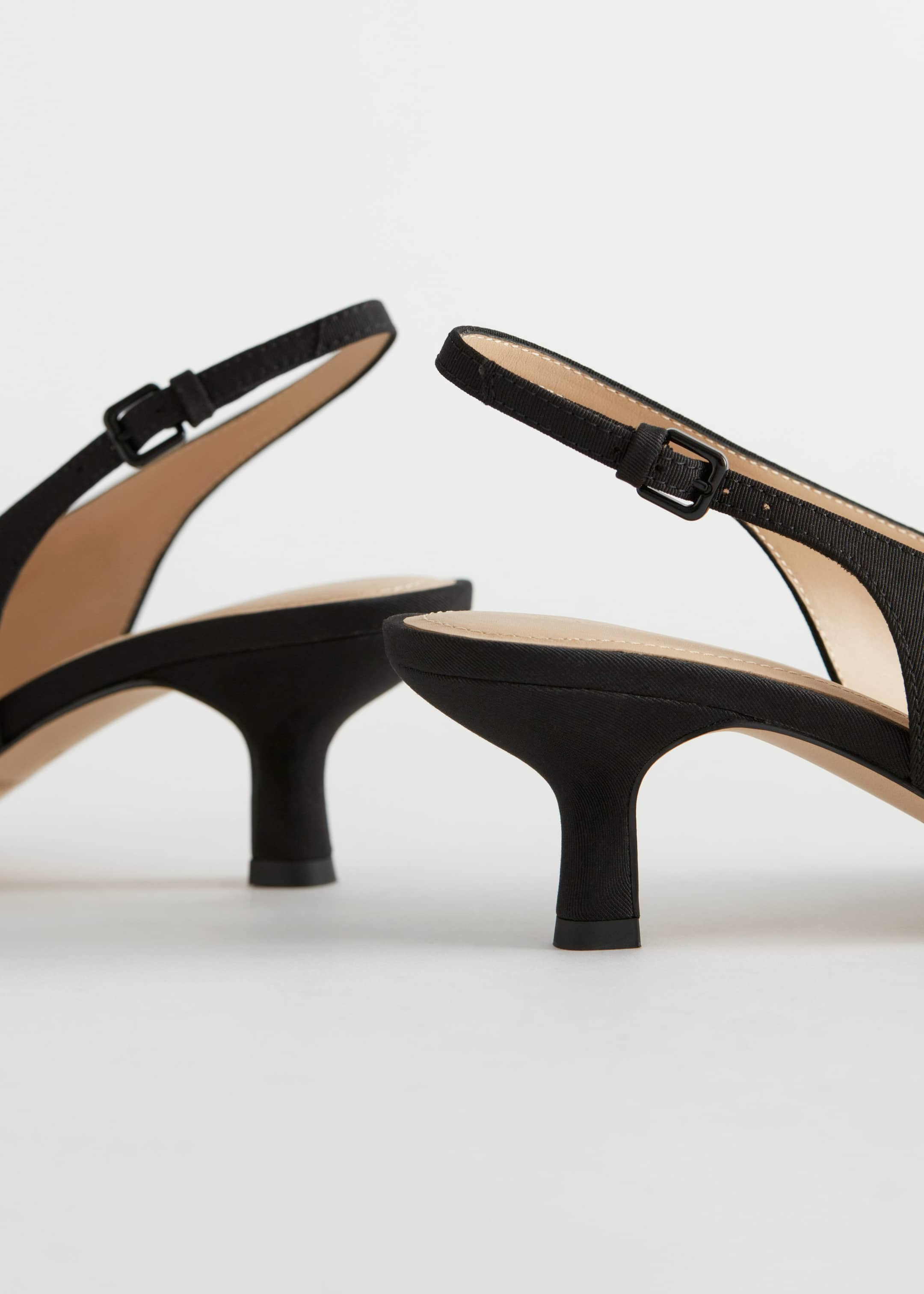 Pointed Slingback Pumps - {{variantName}} - Descriptive Detail