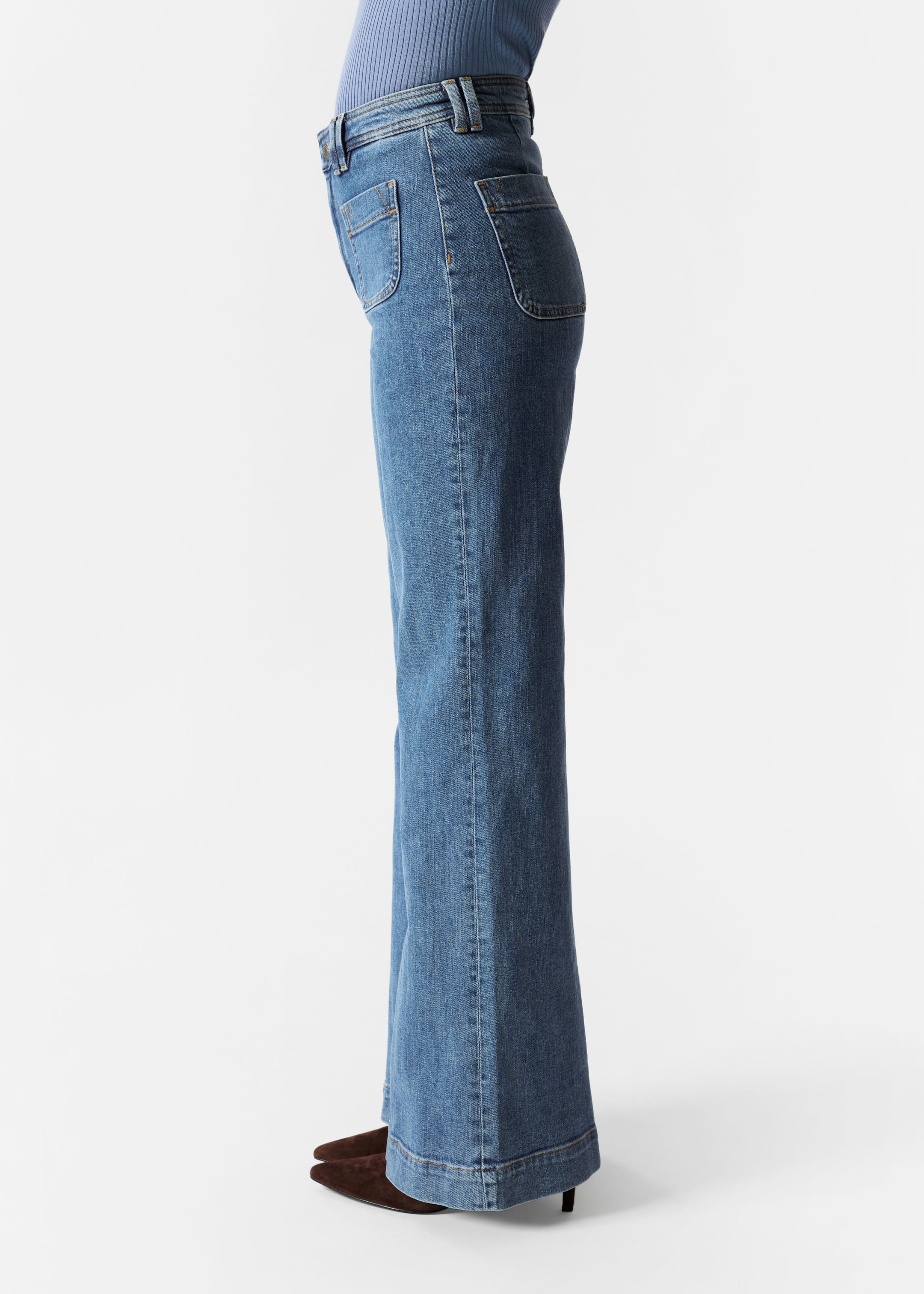 Jean bootcut à taille haute - Délavé moyen - Lookbook