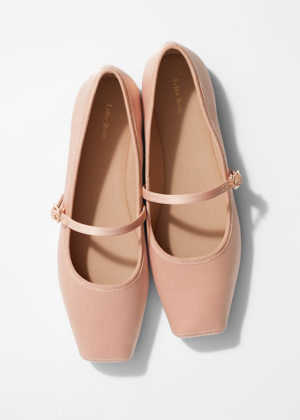Square-Toe Ballet Flats