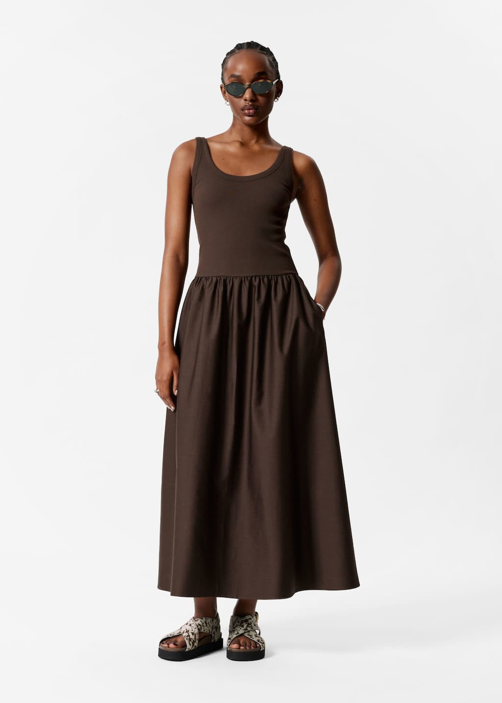 “& Other Stories” コットンブレンドニットドレス Dresses | Find your perfect dress | & Other Stories