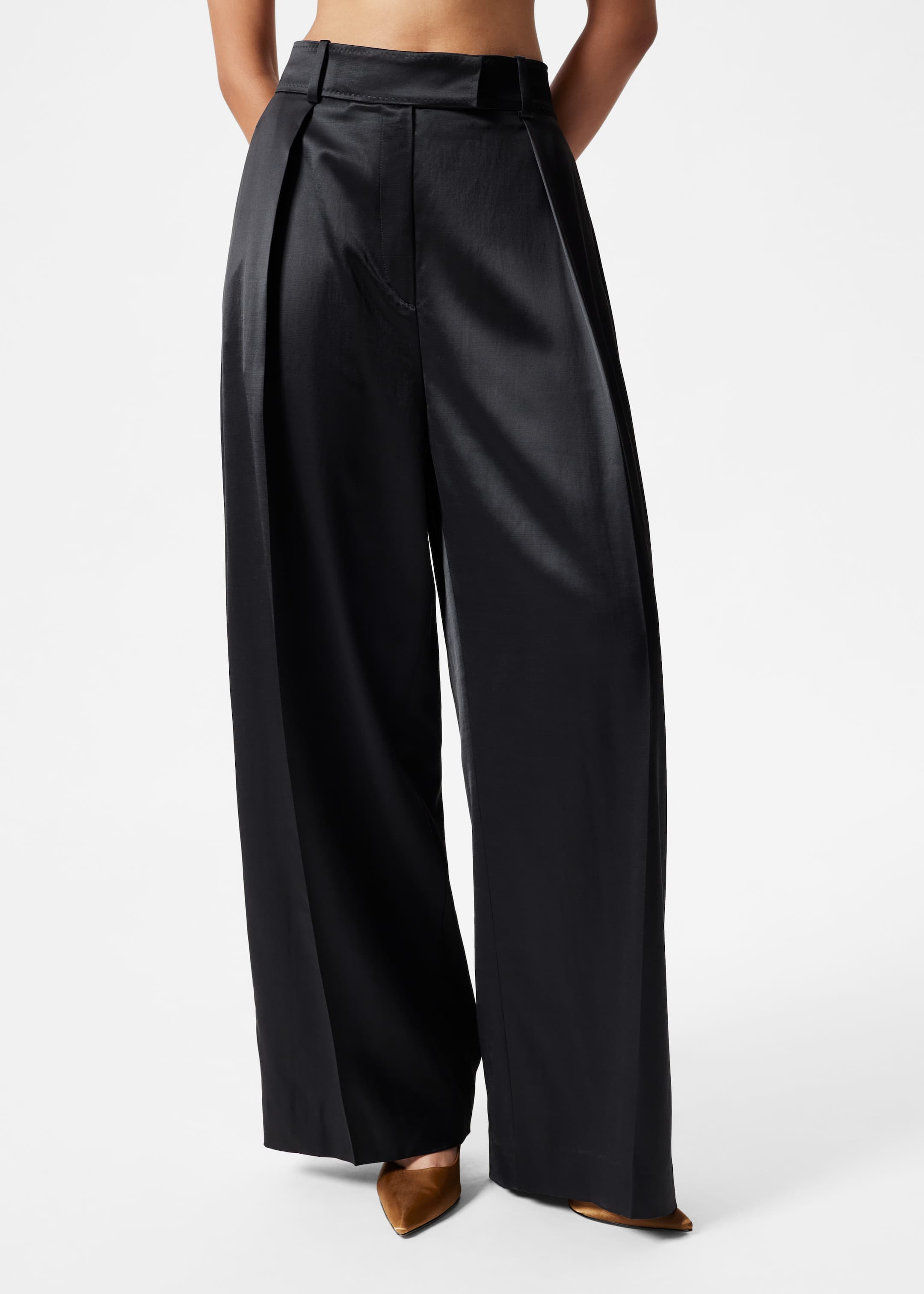 Shiny Wool-Blend Trousers - Black - Lookbook