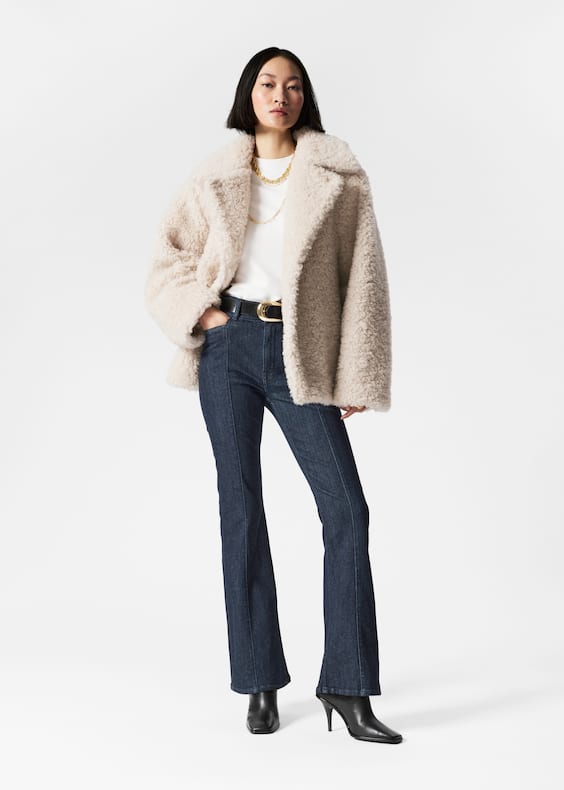 Slim Flared Jeans