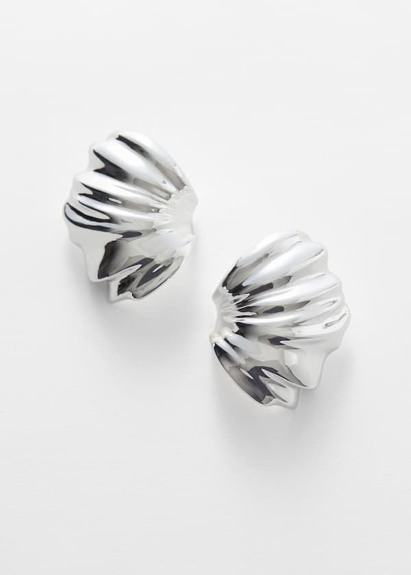 Curved Shell Earrings