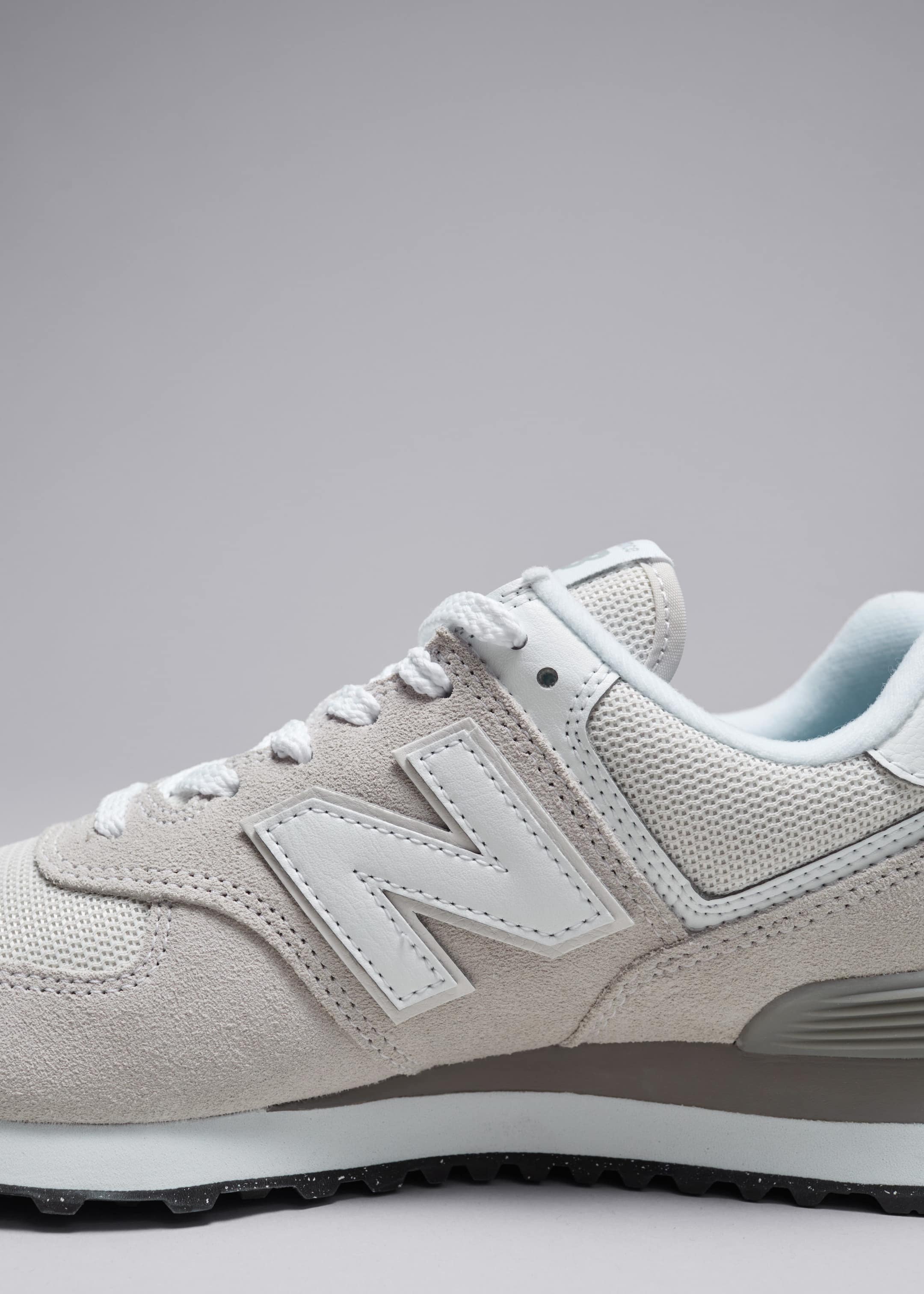 New Balance 574 Sneakers - {{variantName}} - Descriptive Detail