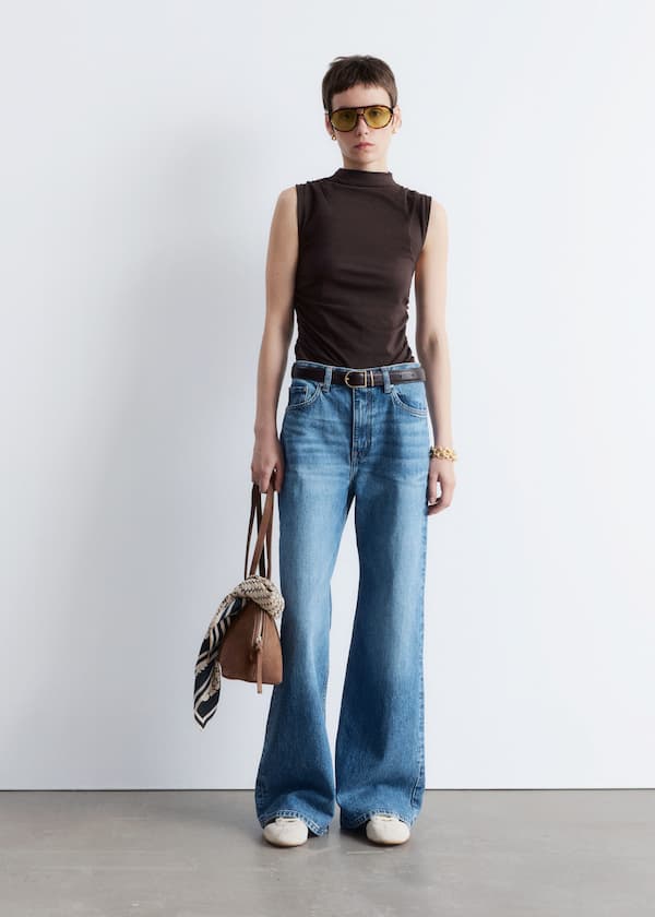 Wide-Leg Jeans