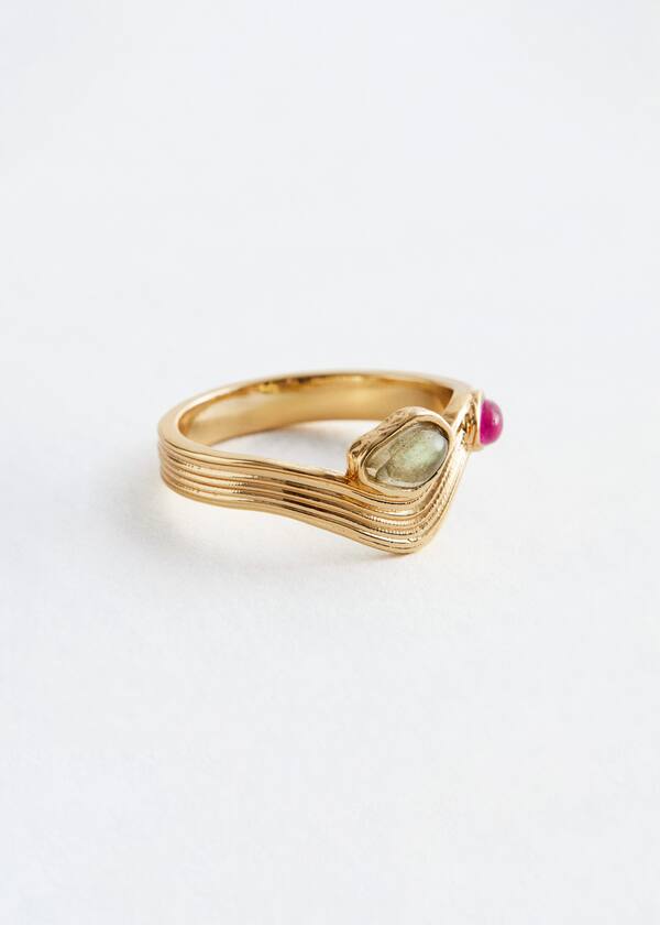 Fluted Stone Ring