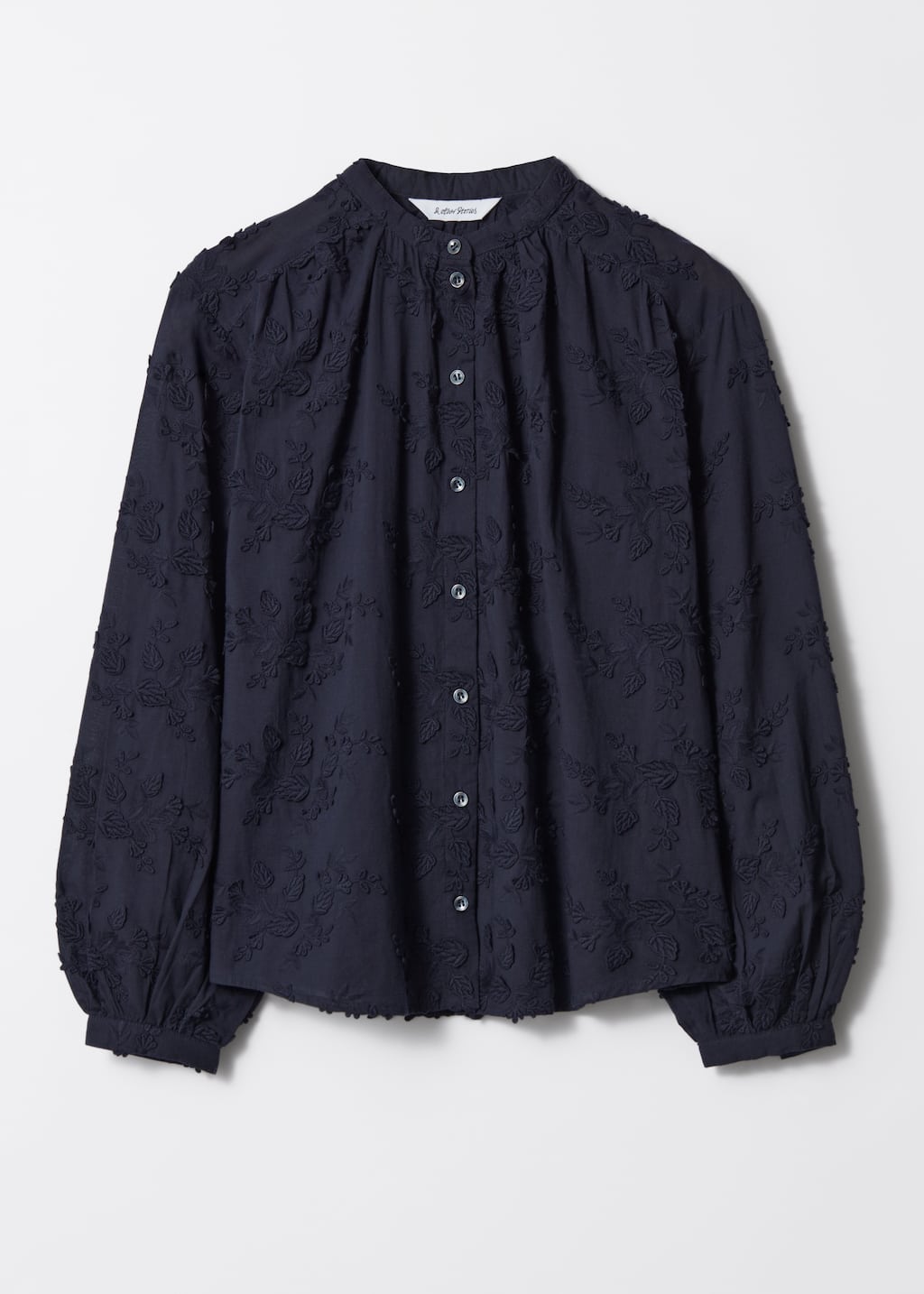 Voluminous Floral-Appliqué Blouse
