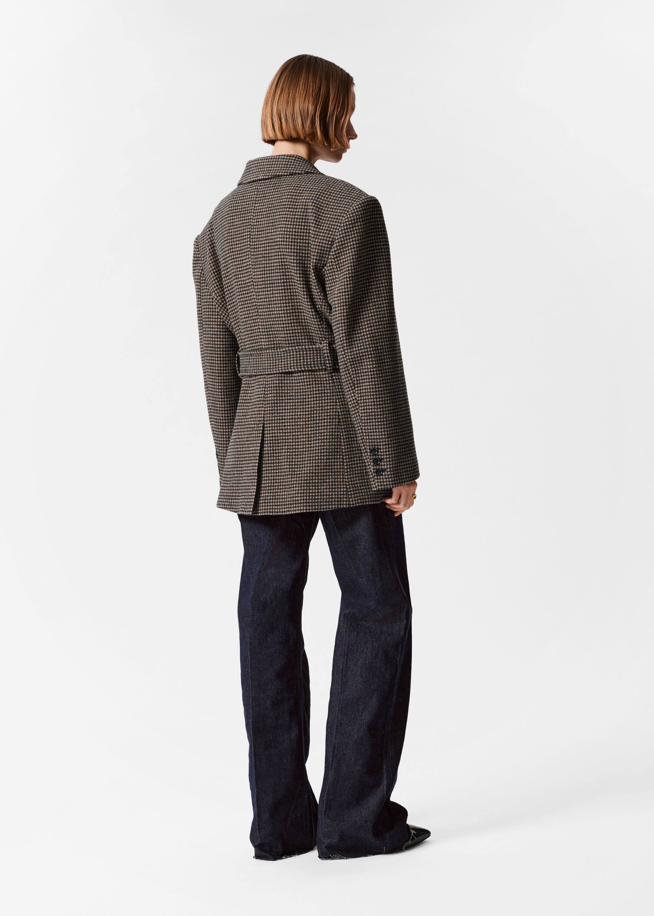 Blazer ceinturé en laine - Dents-de-scie marron - Lookbook