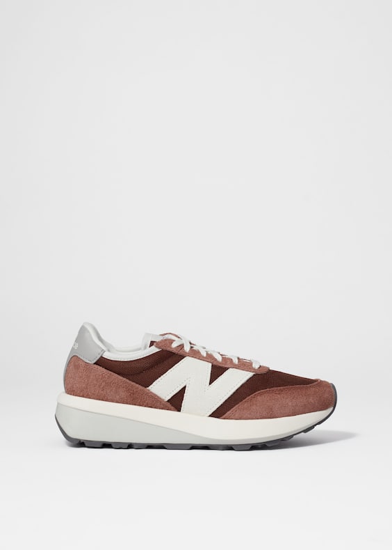New Balance 370 Sneakers