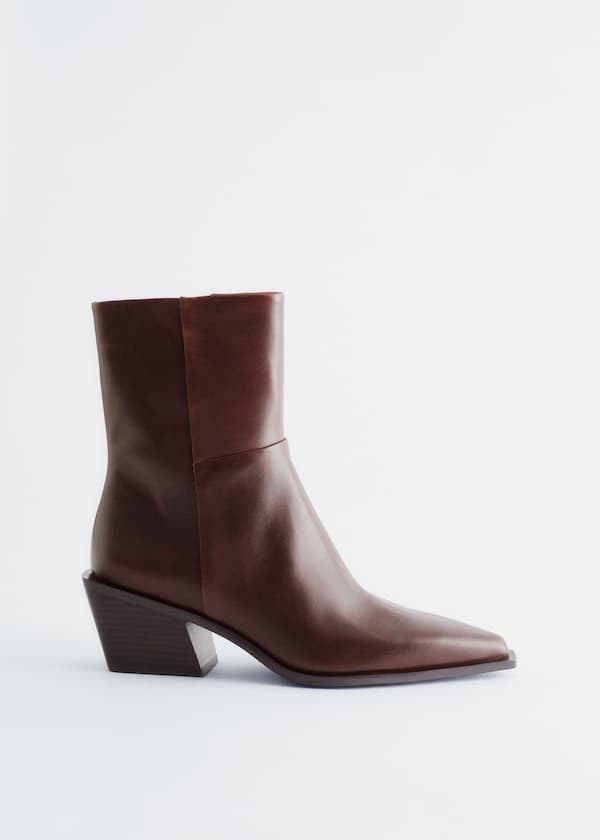 Sleek Leather Cowboy Boots