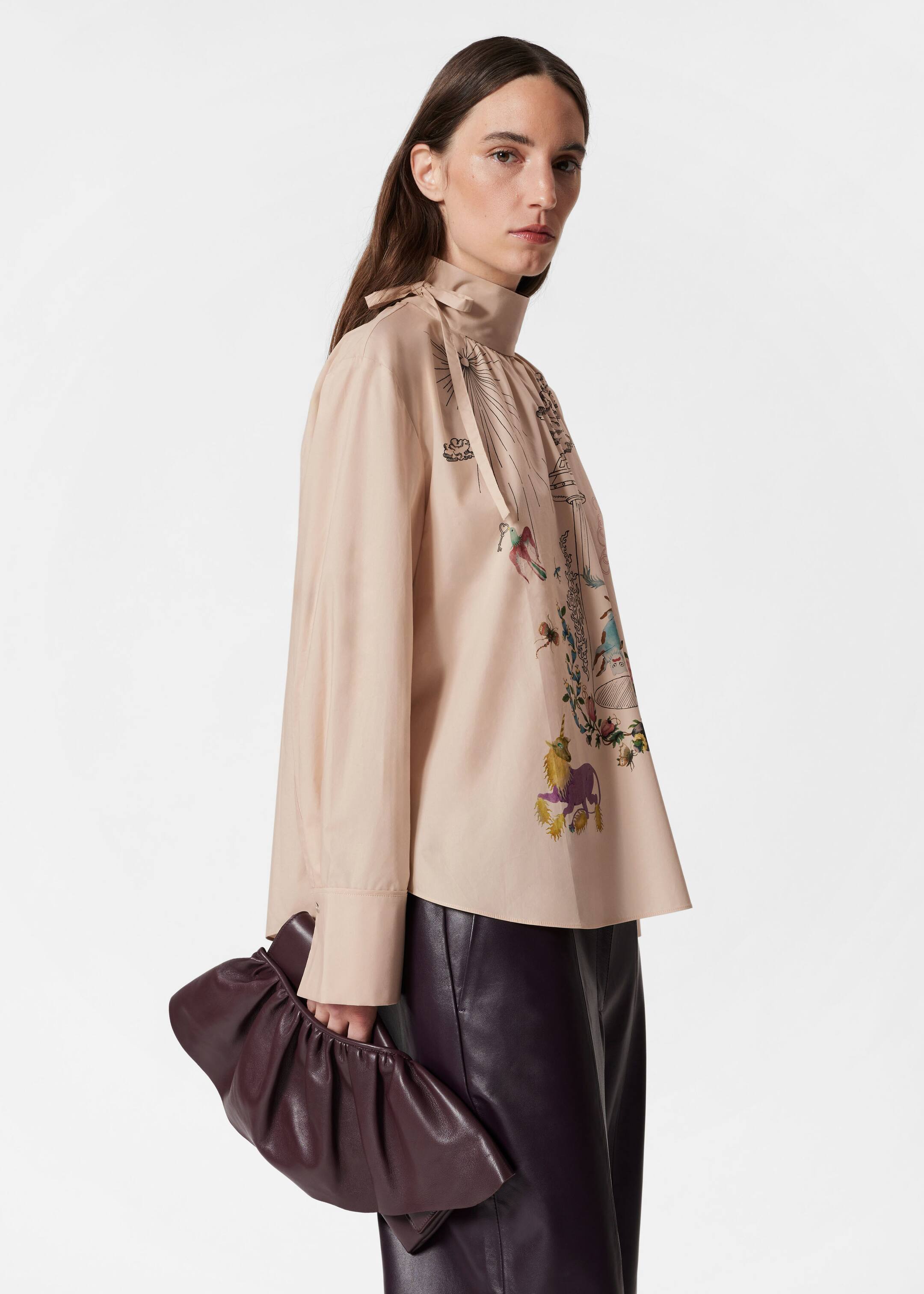 Blouse imprimée à nœud - Beige - Lookbook