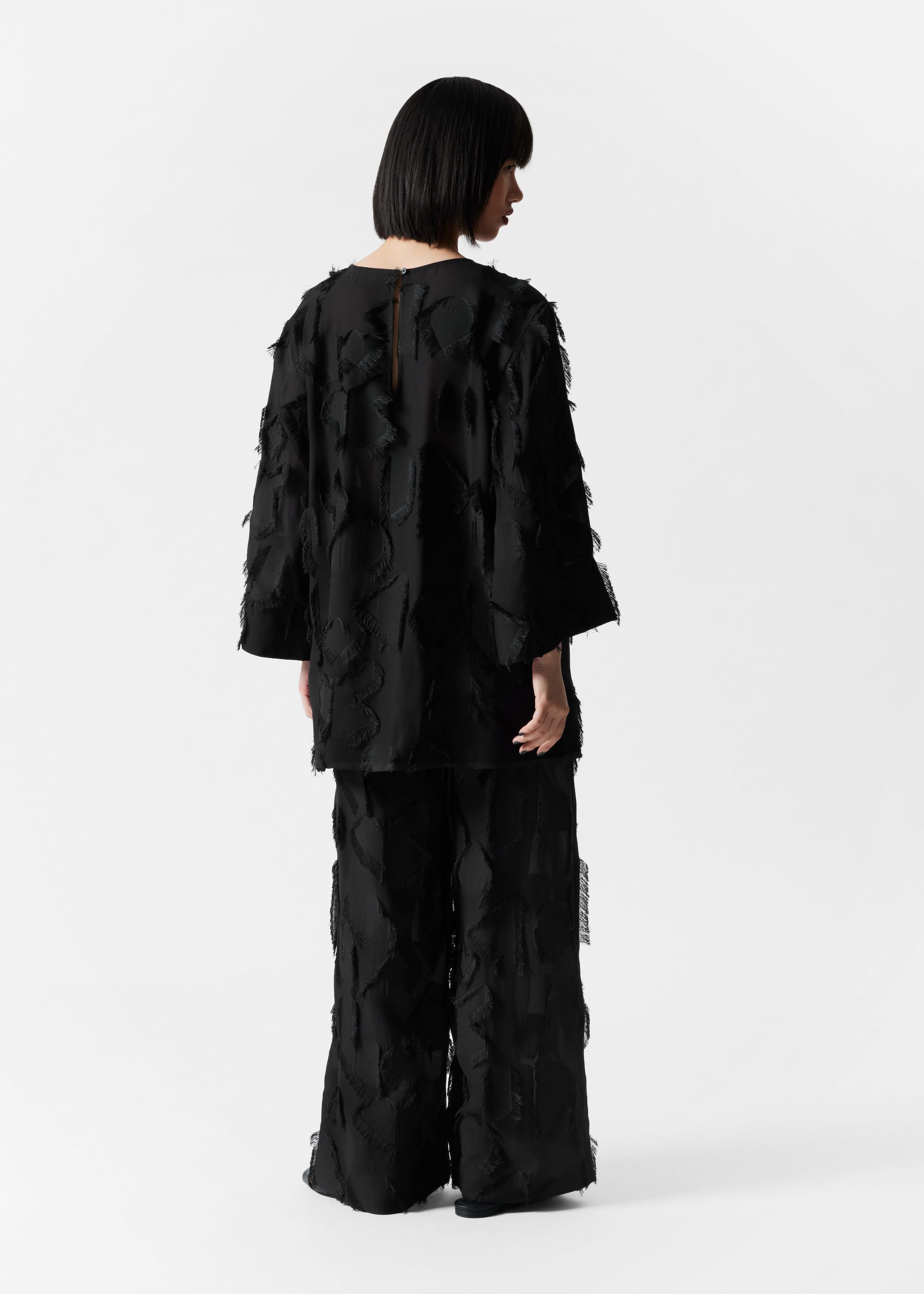 Robe-tunique courte à franges - Noir - Lookbook