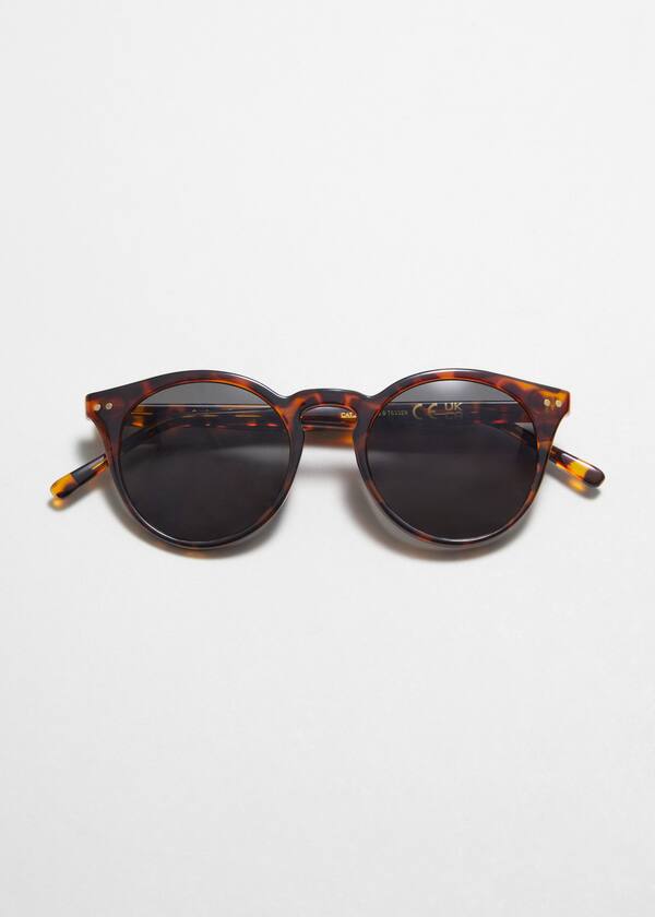 Classic Round Frame Sunglasses