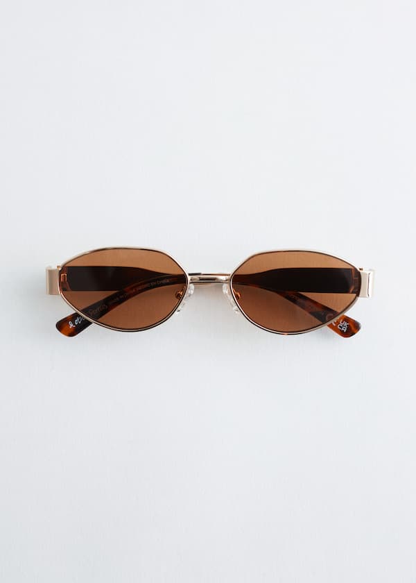 Wire-frame Oval Sunglasses
