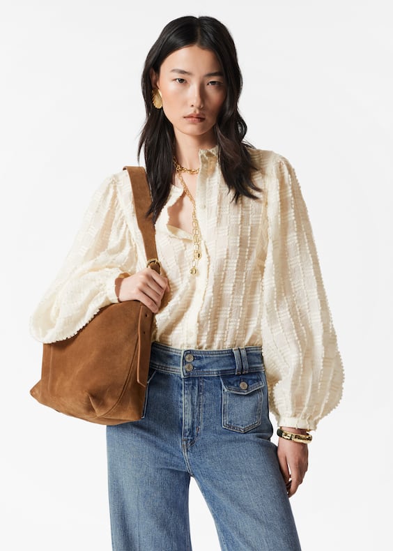 Textured Voluminous Sleeve Blouse
