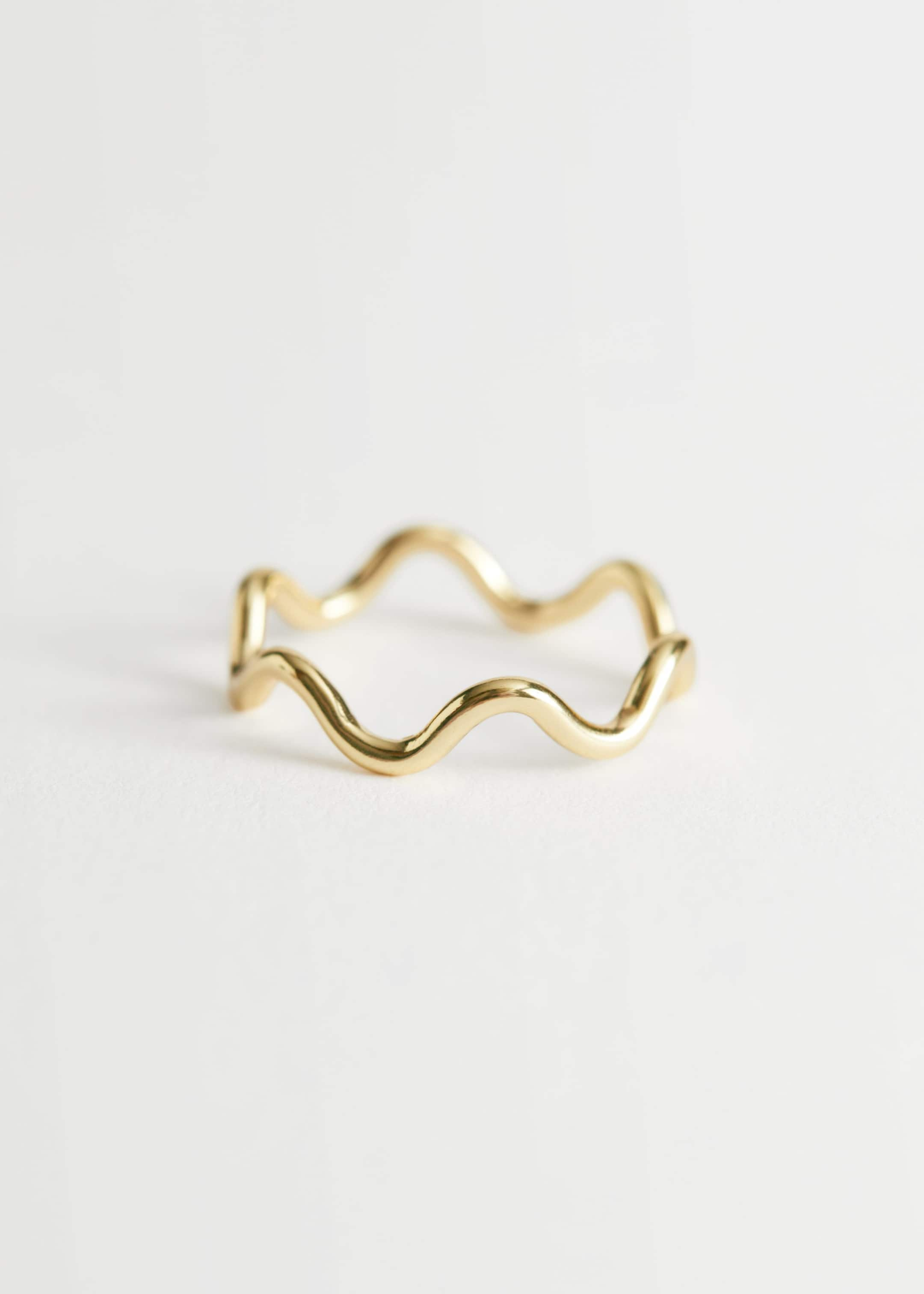 Image of Delicate Wave Ring