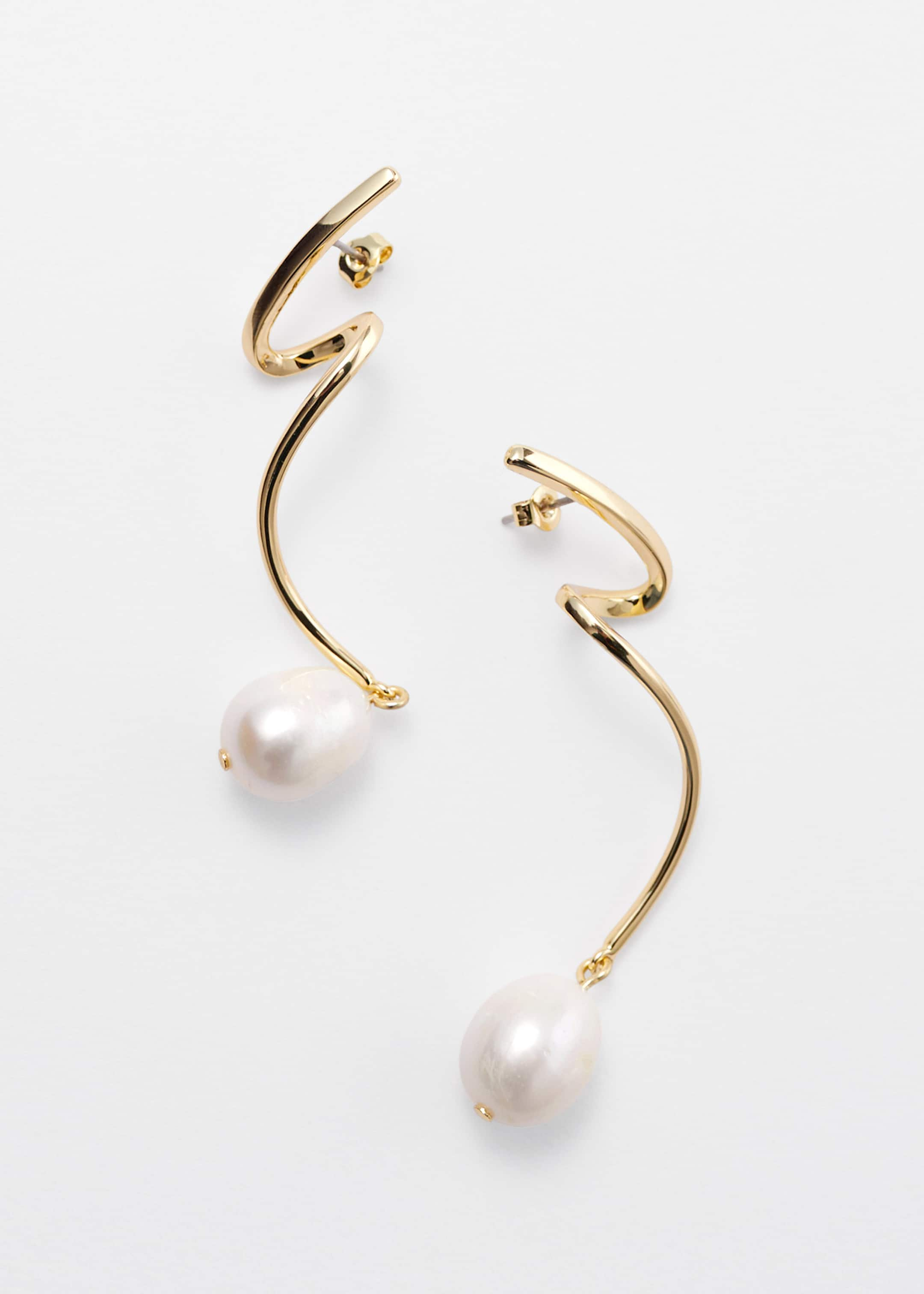 Swirl Pearl Earrings - Gold - Still Life