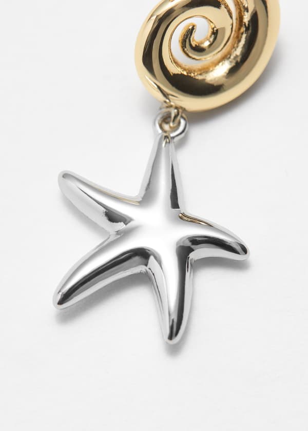 Star-Pendant Swirl Studs
