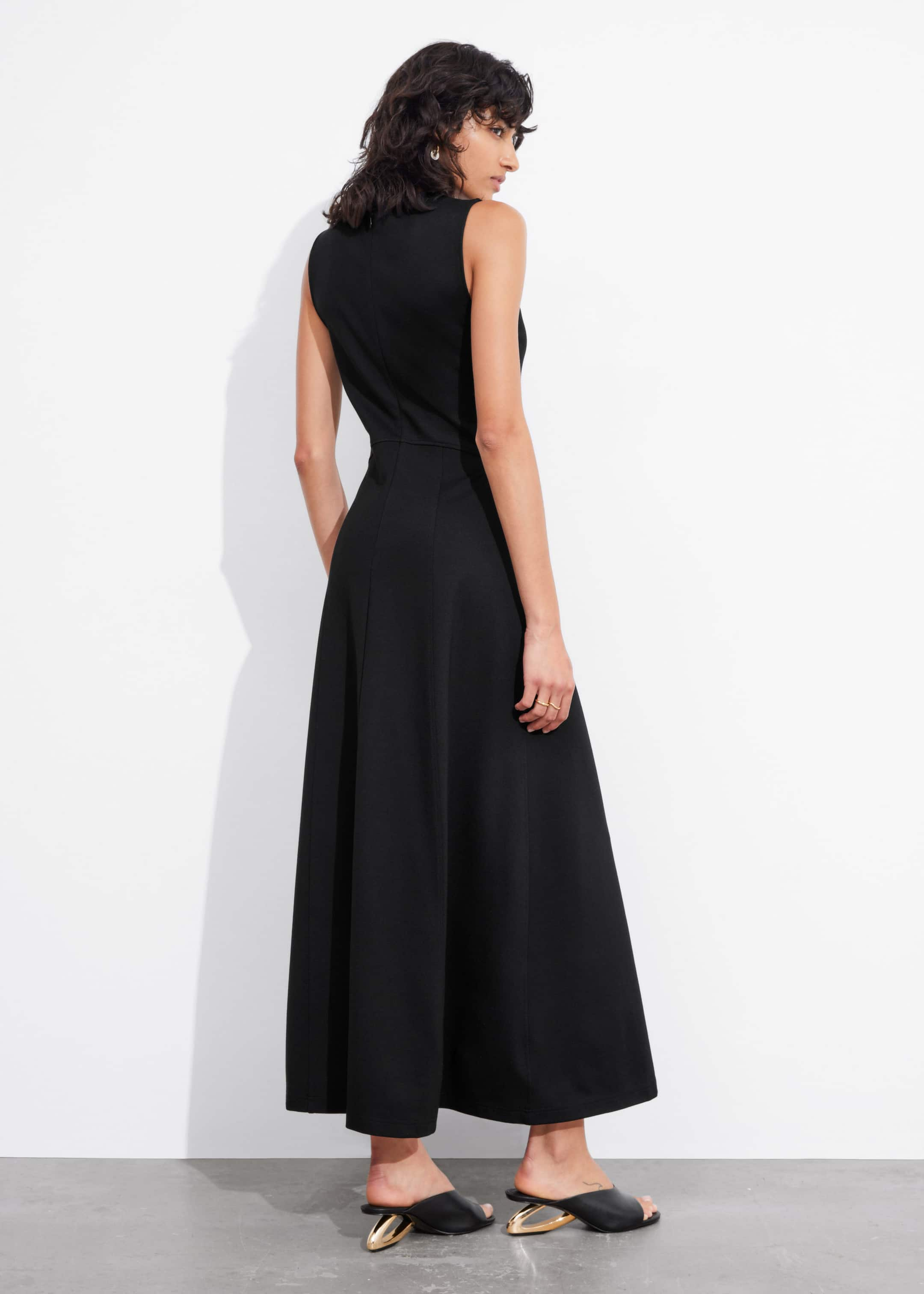 A-Line Maxi Dress - Black - Lookbook