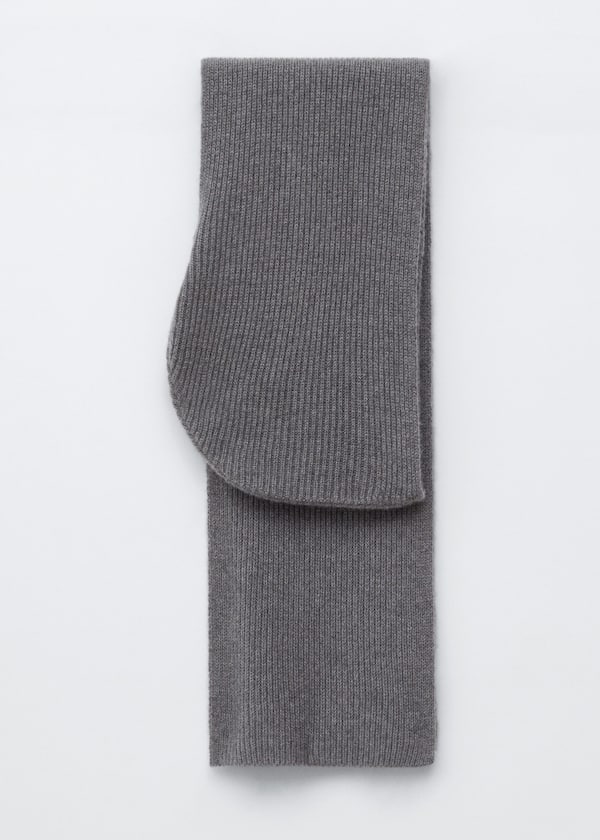 Hooded Wool Scarf