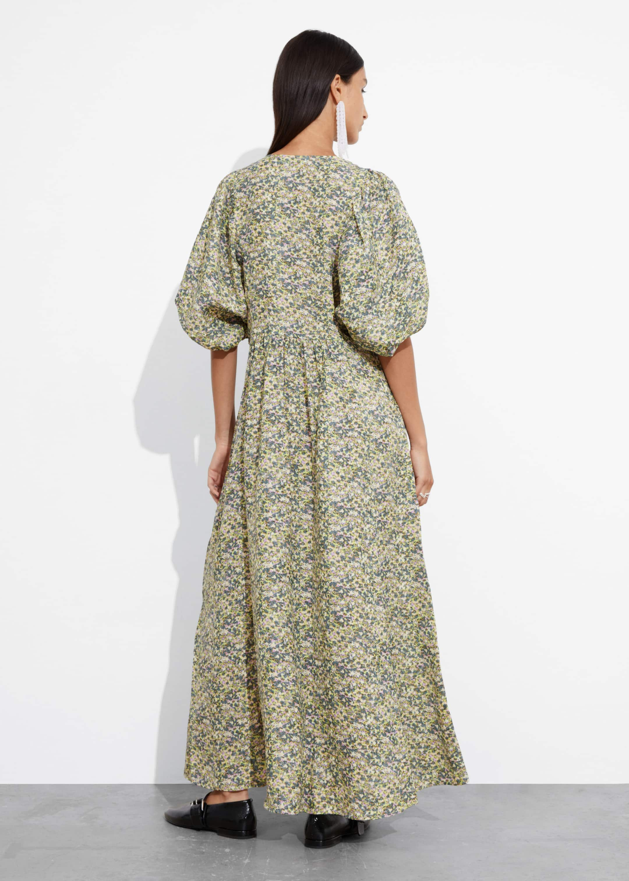 Puff-Sleeve Maxi Dress - Green - Lookbook