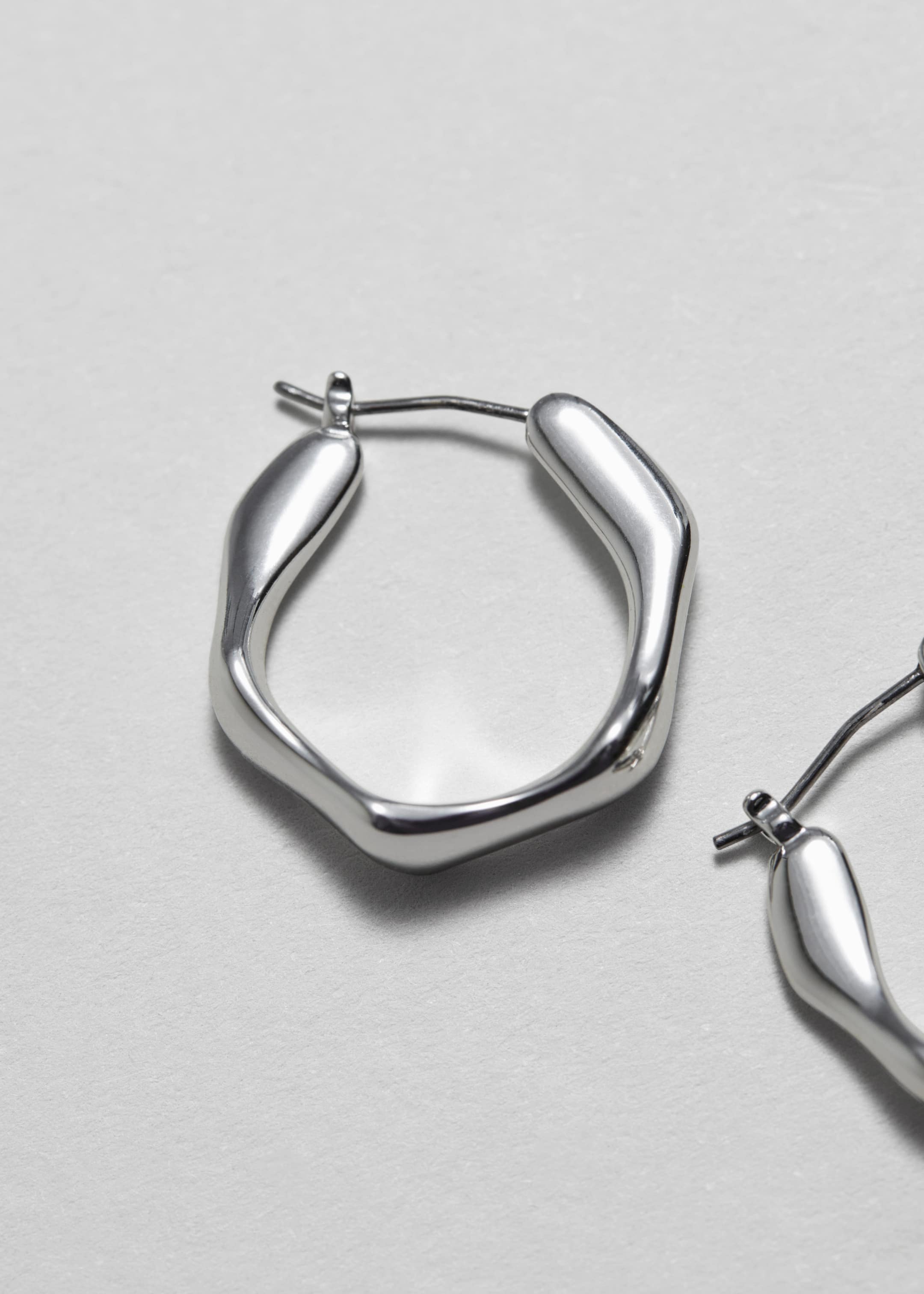 Wavy Hoop Earrings - Silver - Still Life