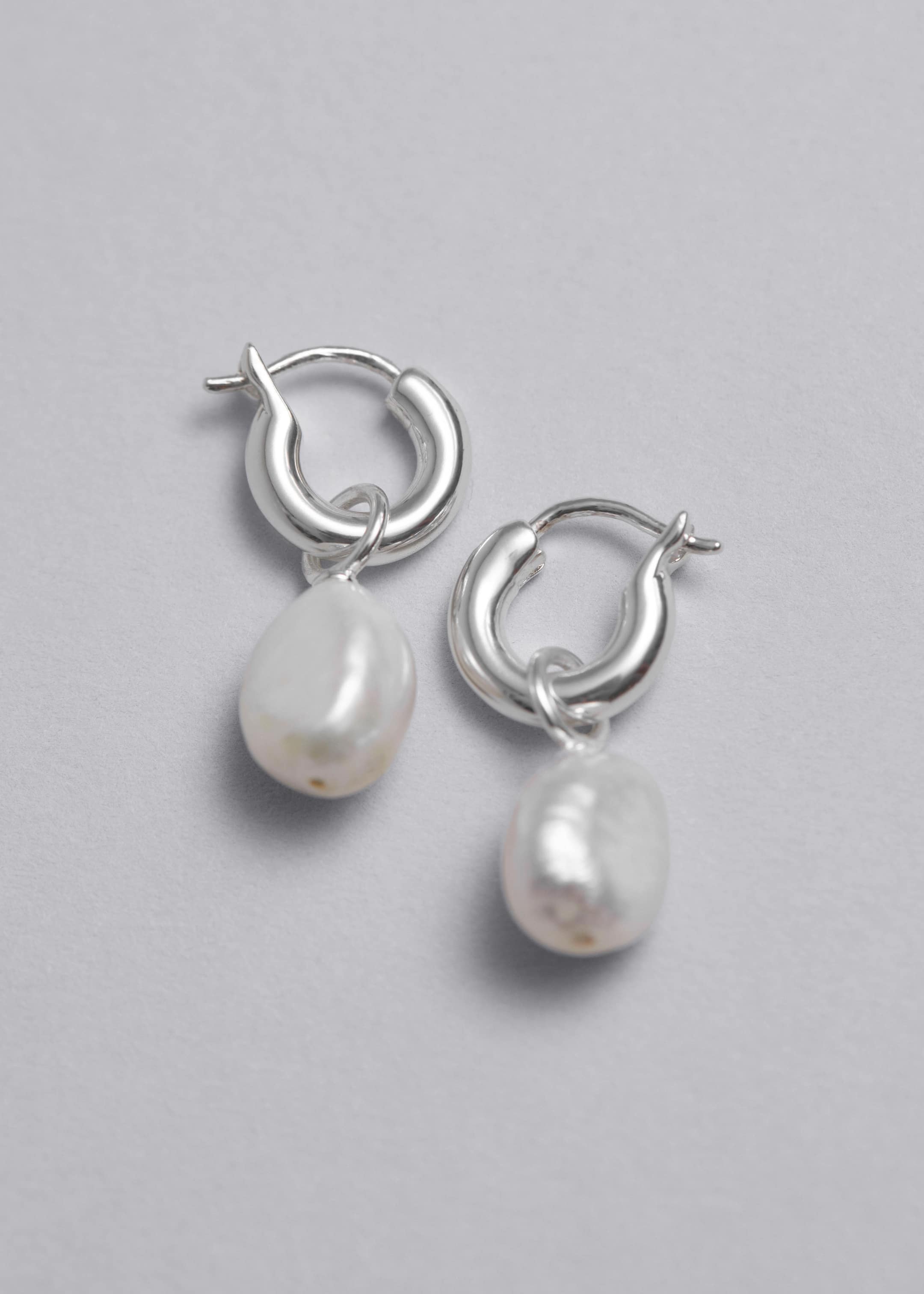 Image of Boucles d’oreilles avec perles d’eau douce