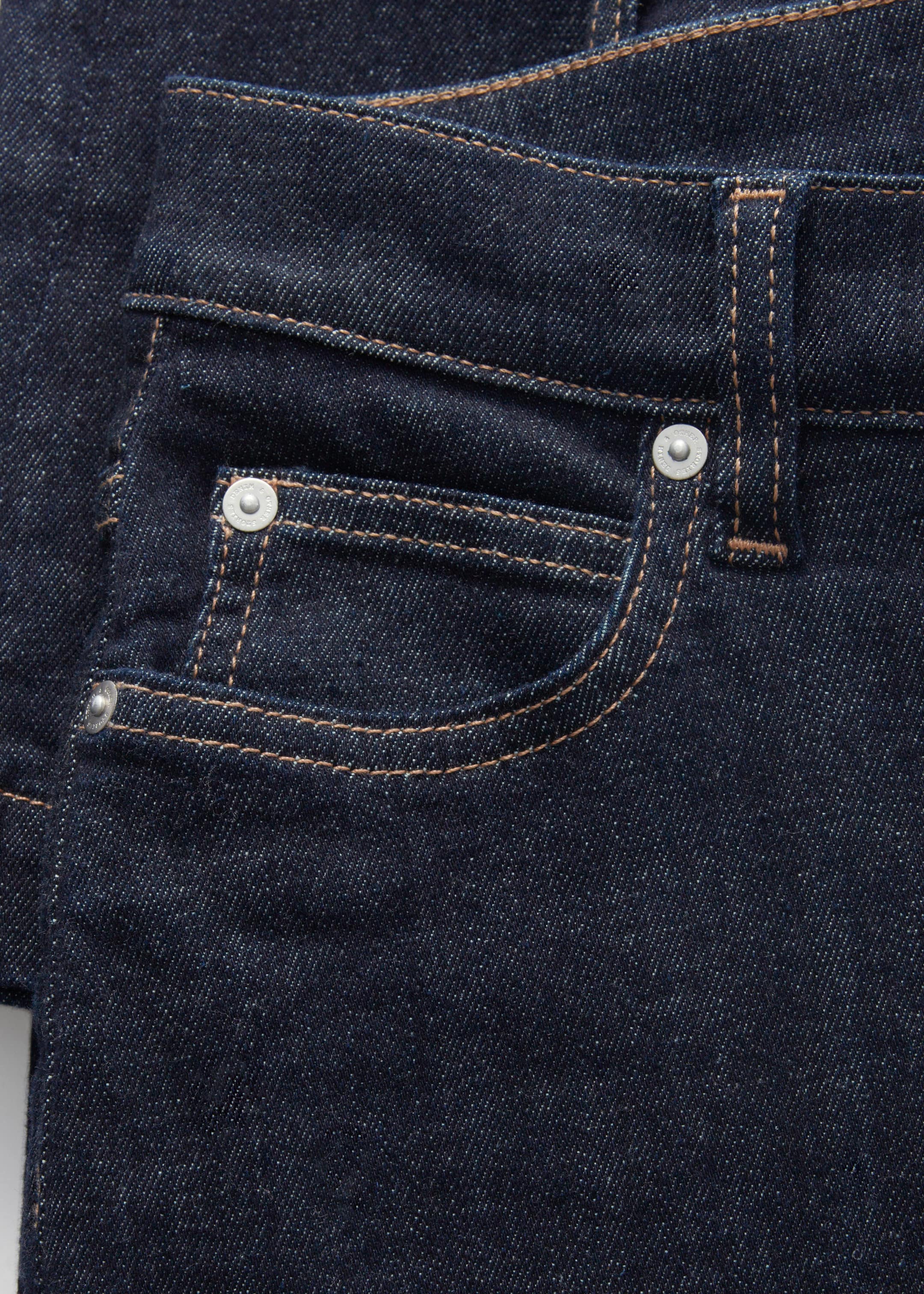 Flared Jeans - {{variantName}} - Descriptive Detail