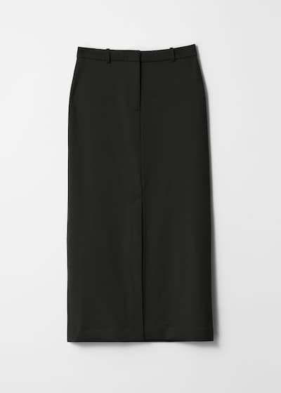 A PENCIL MIDI SKIRT IN BLACK