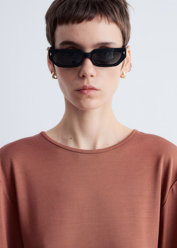Long Fitted T-shirt
