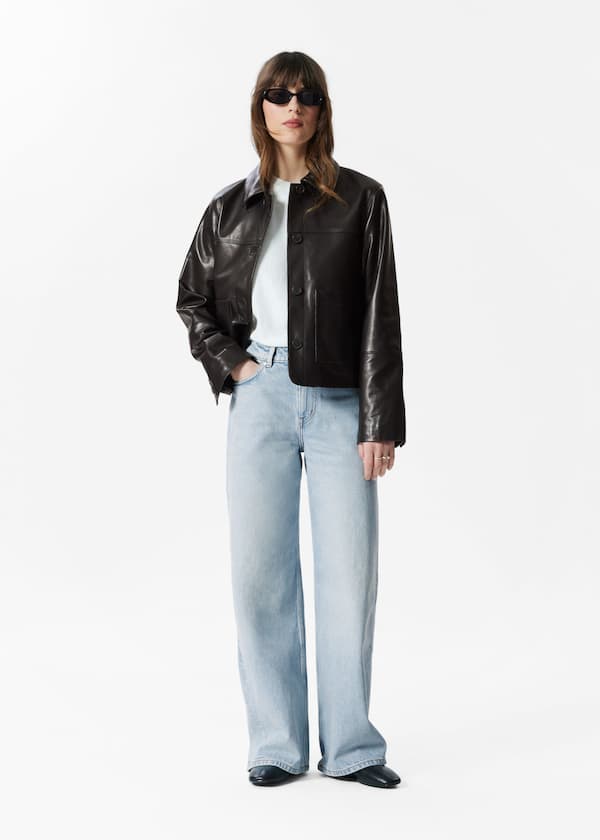 Relaxed Wide-Leg Jeans