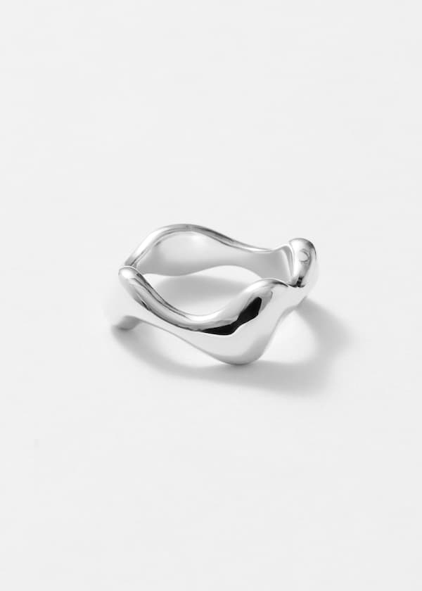 Wavy Ring