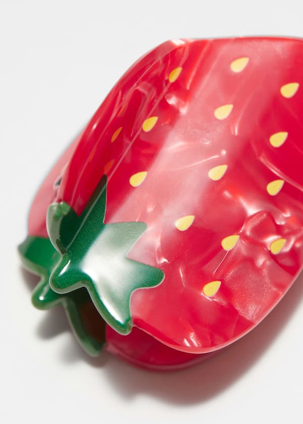 Strawberry Hair Claw