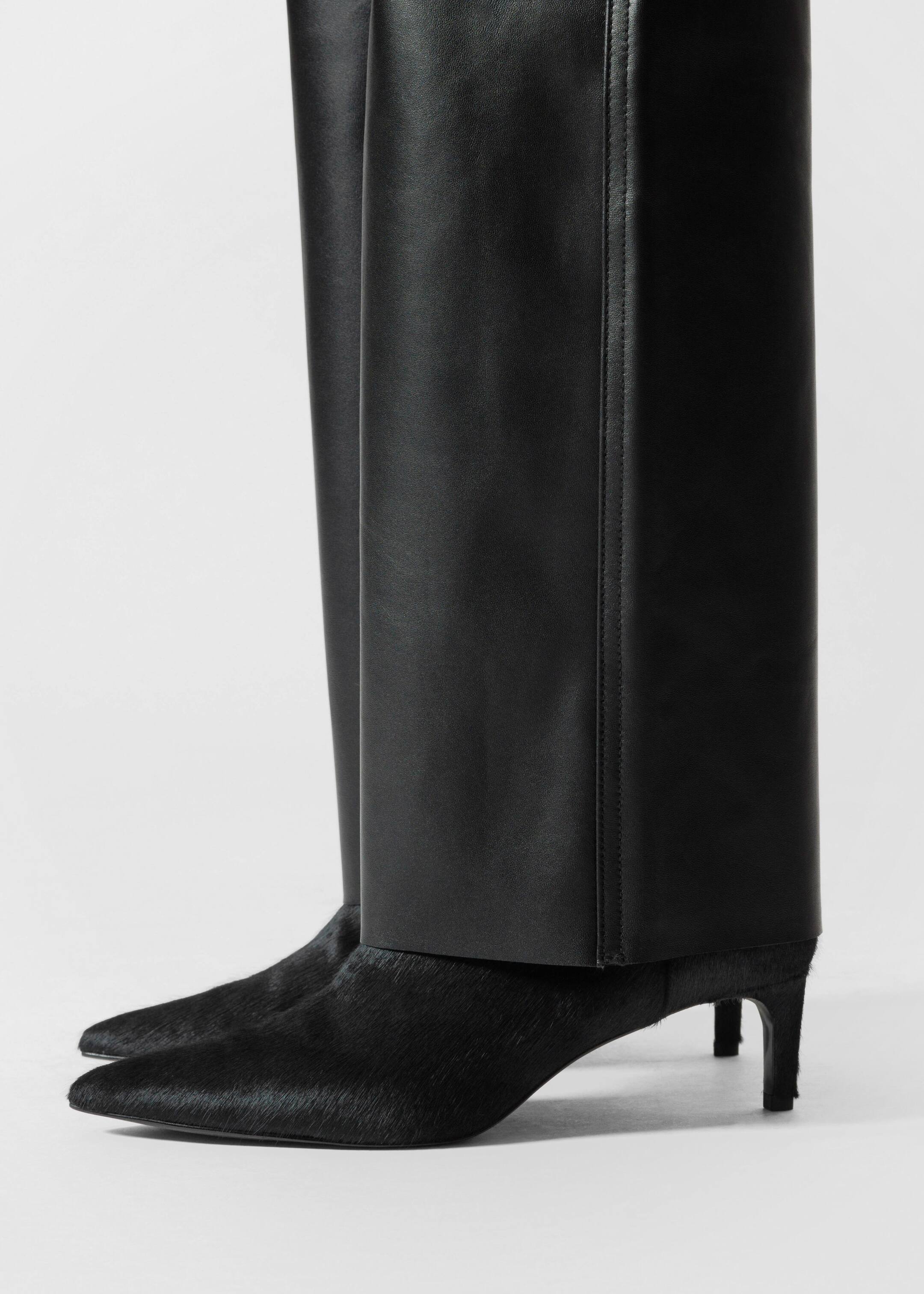 Heeled Ankle Boots - Brown suede - Lookbook