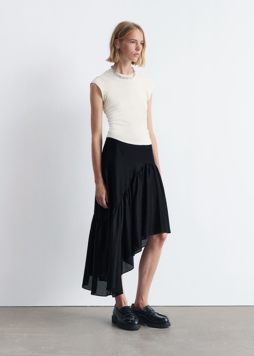 Asymmetric Ruffle Midi Skirt - Black - Midi skirts - & Other