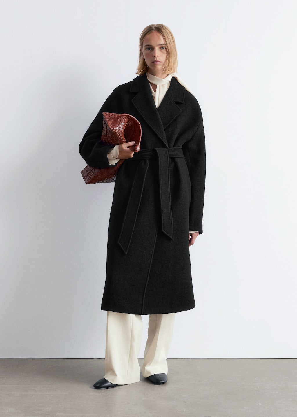 【新品未使用タグ付き✨】LAST NEST LONG WOOL COAT Voluminous Belted Wool Coat - Beige - Woolcoats - & Other