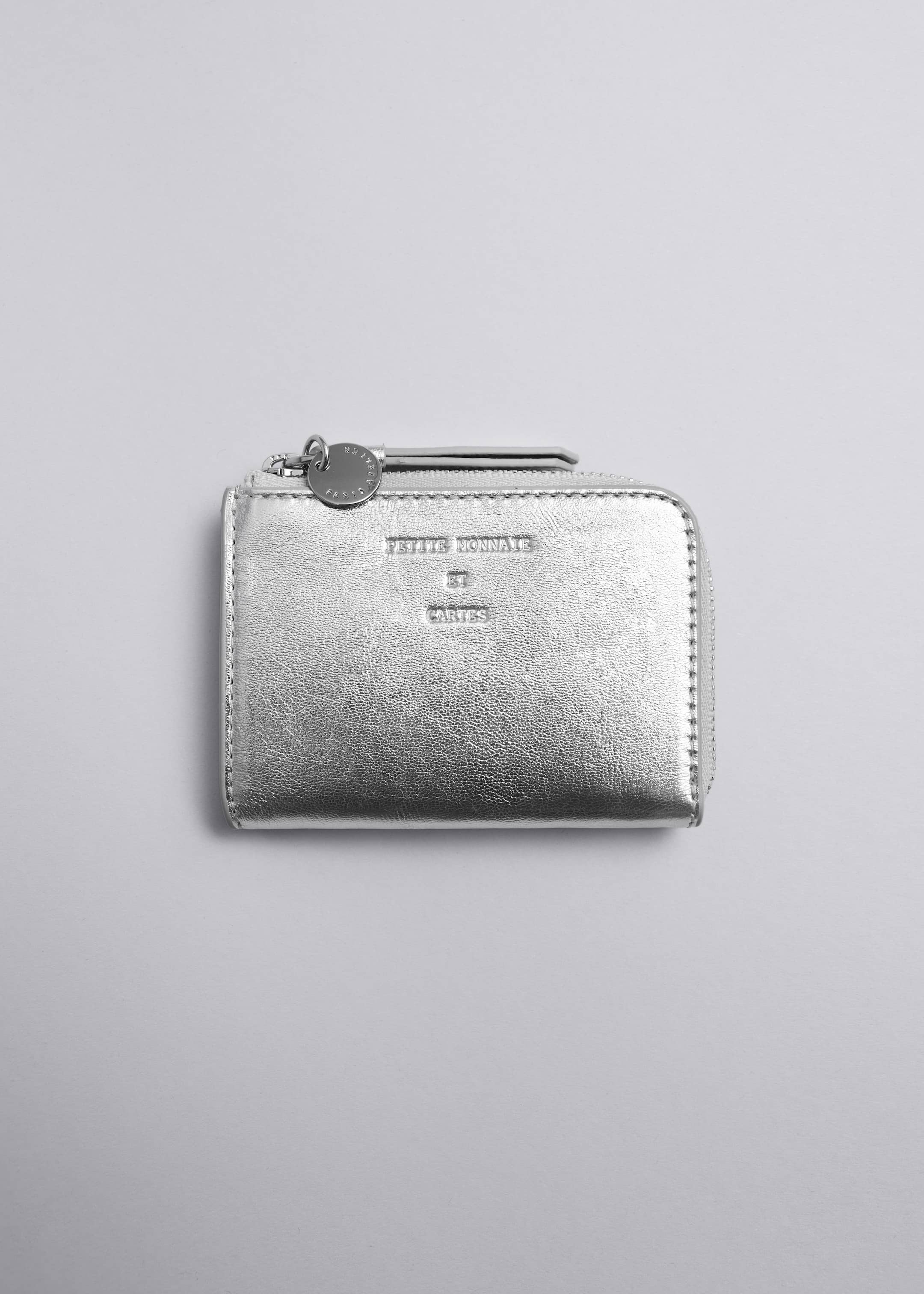 Charm Mini Wallet - Black - Still Life